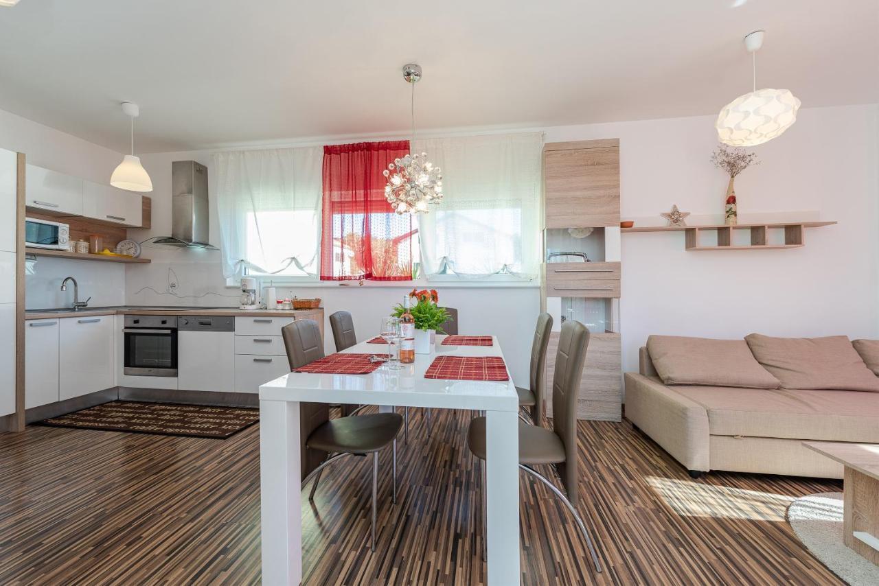 Antonio Apartments ซูโกชัน ภายนอก รูปภาพ